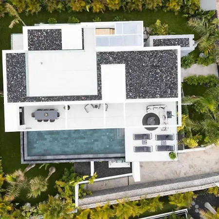Holiday home Luma, Luxury Golf Villa, Heated Pool, Abama Tejina de Isora