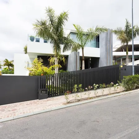 بيت للعطل Luma, Luxury Golf Villa, Heated Pool, Abama *